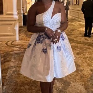 Beautiful gray and blue dress. Size 14